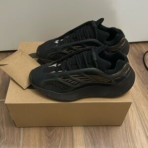 Yeezy 700